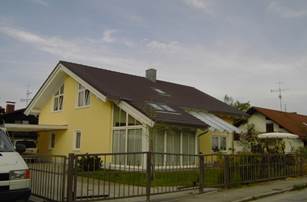 Häüser in Eichenau 006.jpg